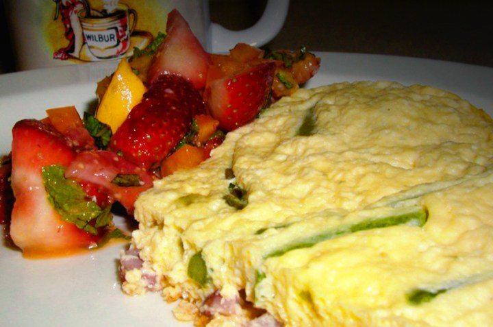 Asparagus, Ham, and Bleu Cheese&nbsp;Frittata